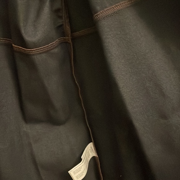 Dex Faux leather Shacket - Picture 7 of 7